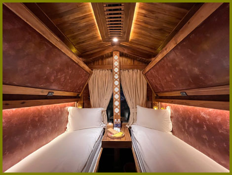 Train Sapa Vietnam - Tonkin Heritage Express