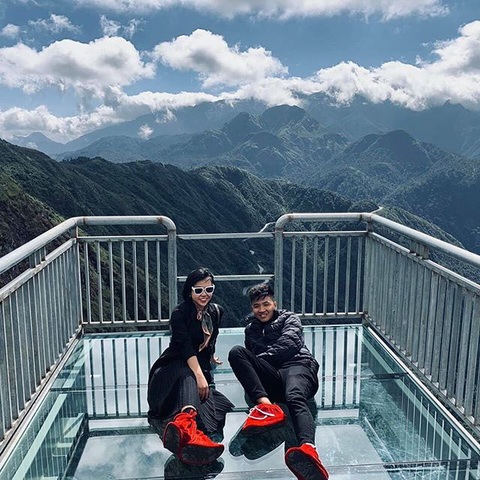 Dragon and Cloud Glass Bridge Sapa Dragon and Cloud Glass Bridge Sapa